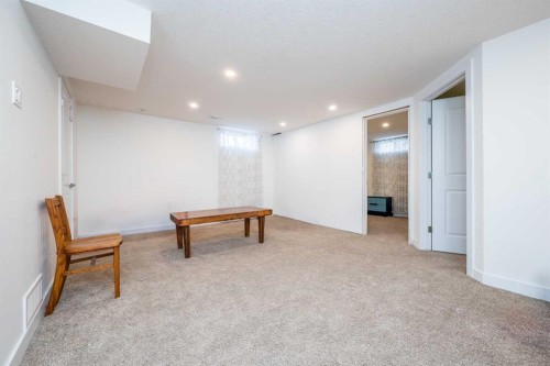 9818 75 Avenue, Grande Prairie, AB - Indoor