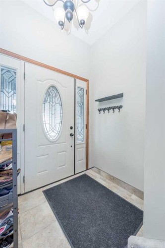 9818 75 Avenue, Grande Prairie, AB - Indoor Photo Showing Other Room
