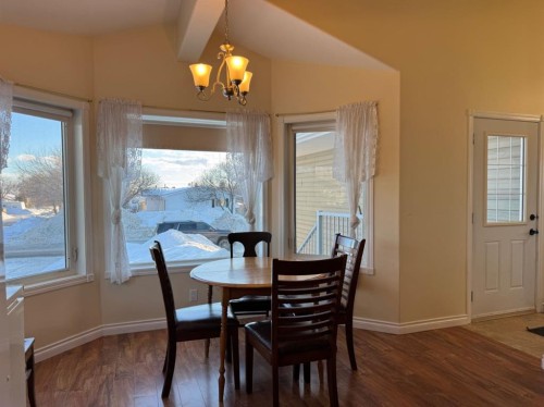 11404 105 Avenue, Fairview, AB - Indoor Photo Showing Dining Room