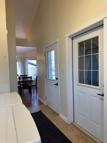 11404 105 Avenue, Fairview, AB - Indoor Photo Showing Other Room