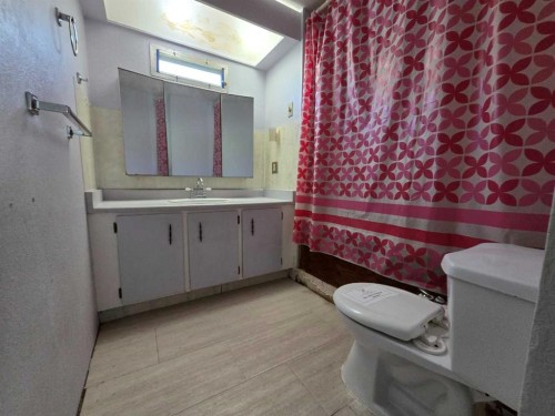 25 Huston Drive, Grimshaw, AB 