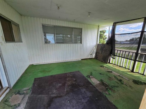 25 Huston Drive, Grimshaw, AB 