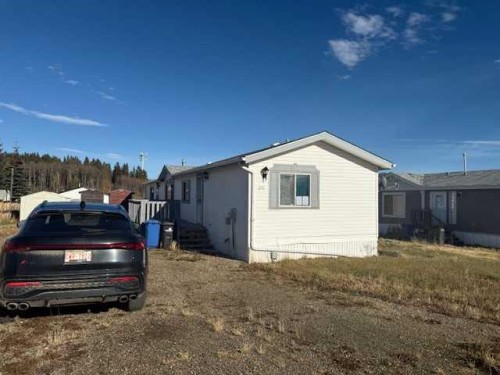 221 Mawdsley, Grande Cache, AB - Outdoor