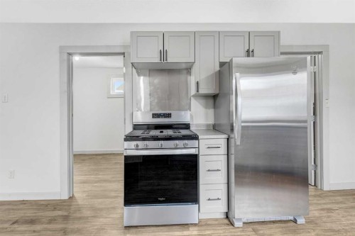 10320 105 Avenue, Hythe, AB - Indoor Photo Showing Kitchen
