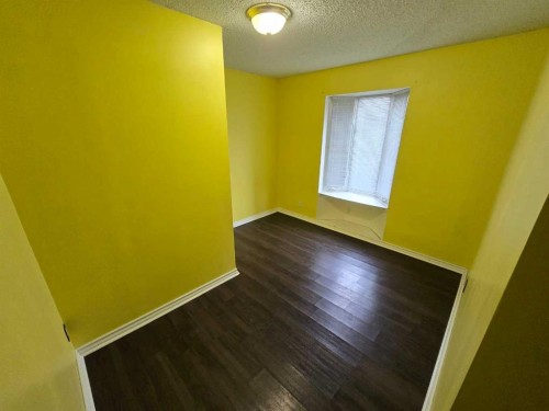 8602 95 Street, Peace River, AB - Indoor Photo Showing Other Room