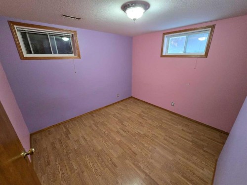 8602 95 Street, Peace River, AB - Indoor Photo Showing Other Room