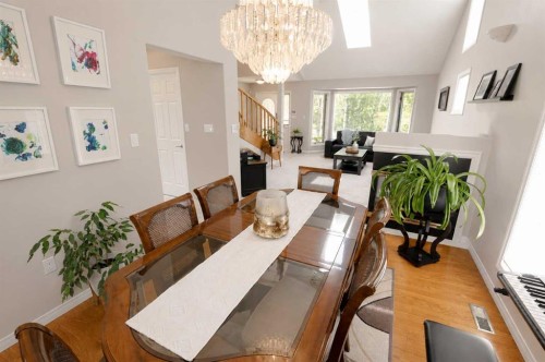 711044 Range Road 55, Grande Prairie, AB - Indoor Photo Showing Dining Room