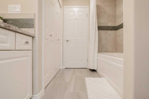 711044 Range Road 55, Grande Prairie, AB - Indoor Photo Showing Other Room