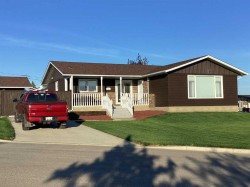 42 McAlpine Crescent  Spirit River, AB T0H 3G0
