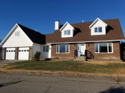 10600 106 Avenue  Fairview, AB T0H 1L0