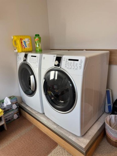 11608 106 Avenue, Fairview, AB - Indoor Photo Showing Laundry Room