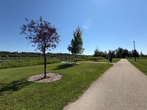 8833 60 Avenue, Grande Prairie, AB 