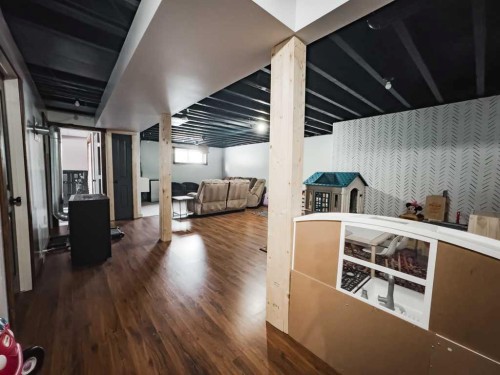 9606 107, La Crete, AB - Indoor Photo Showing Other Room