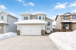 8526 71 Avenue  Grande Prairie, AB T8X 0M4