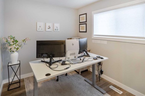 9709 102 Avenue, Clairmont, AB - Indoor Photo Showing Office