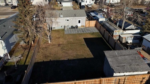 9709 102 Avenue, Clairmont, AB - Outdoor