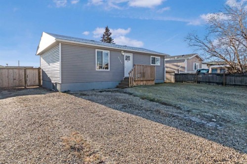 9709 102 Avenue, Clairmont, AB - Outdoor