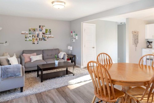 9709 102 Avenue, Clairmont, AB - Indoor