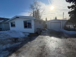 10025 96 Avenue  Grande Prairie, AB T8V 0M4