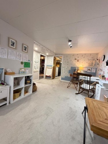 5808 47Th Street, High Prairie, AB - Indoor