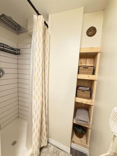 5808 47Th Street, High Prairie, AB - Indoor