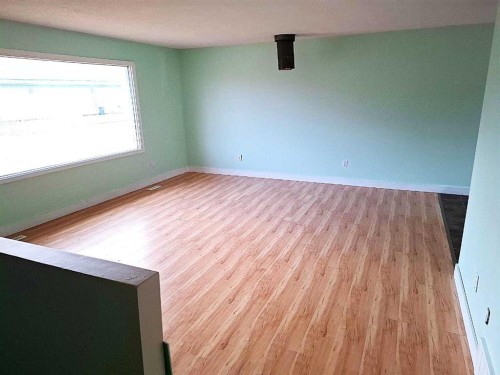 10918 97 Avenue, Grande Cache, AB - Indoor Photo Showing Other Room