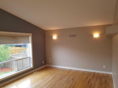 8814 114 Avenue, Grande Prairie, AB - Indoor Photo Showing Other Room