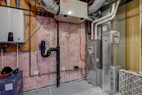 8614 88 Street, Grande Prairie, AB - Indoor