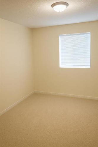 314-9810 96 Street, Grande Prairie, AB - Indoor Photo Showing Other Room