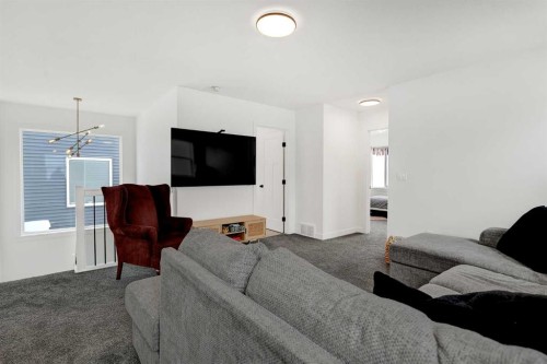 12018 83 Avenue, Grande Prairie, AB - Indoor Photo Showing Living Room