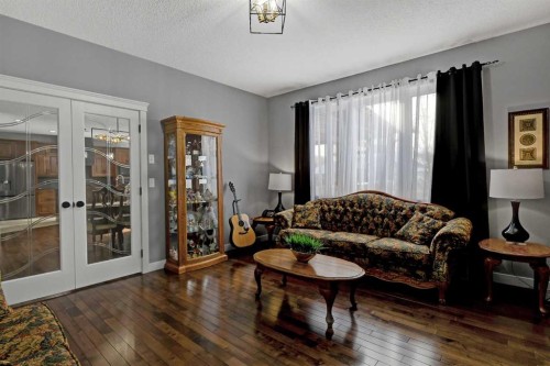 7725 67 Avenue, Rural Grande Prairie No. 1, County Of, AB - Indoor Photo Showing Living Room