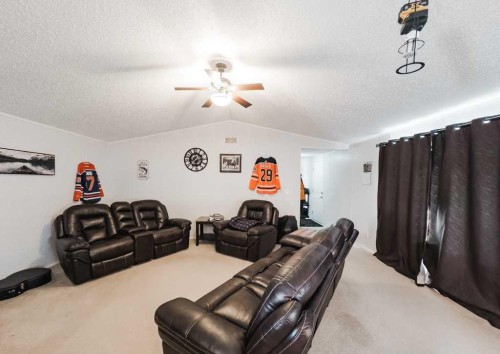 11114 98 Avenue, La Crete, AB - Indoor