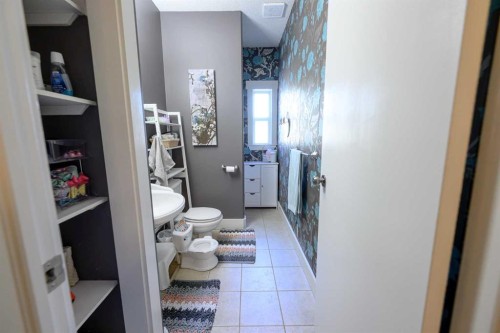 40-712009 Range Road 54 Range, Rural Grande Prairie No. 1, County Of, AB - Indoor Photo Showing Bathroom