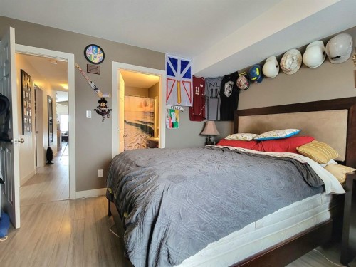 7418 115A Street, Grande Prairie, AB - Indoor Photo Showing Bedroom