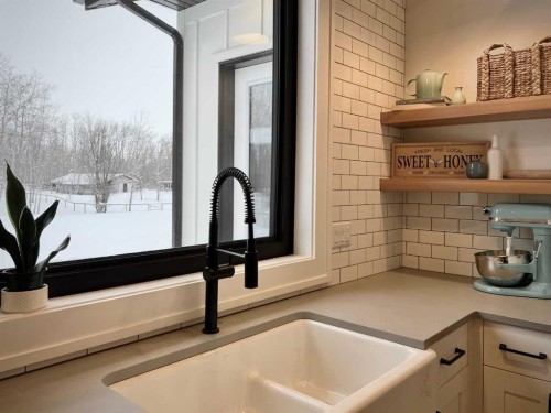 49-54049 Township Road 712, Rural Grande Prairie No. 1, County Of, AB - Indoor Photo Showing Kitchen