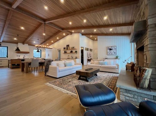 49-54049 Township Road 712, Rural Grande Prairie No. 1, County Of, AB - Indoor Photo Showing Living Room