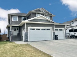 10718 152B Avenue  Rural Grande Prairie No. 1, County Of, AB T8X 0S3