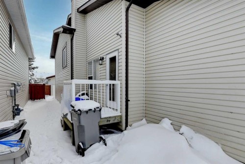 9033 93 Avenue, Grande Prairie, AB - Outdoor With Exterior