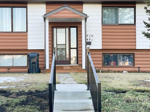 4516 45 Street, Rycroft, AB - Outdoor With Exterior
