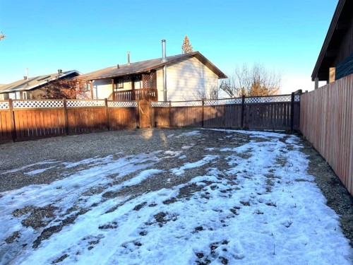 4516 45 Street, Rycroft, AB - Outdoor