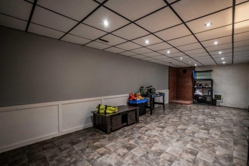 8322 95 St, Peace River, AB - Indoor Photo Showing Other Room