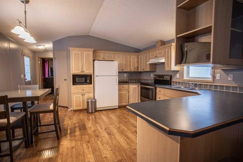 15 Dewberry Road, High Level, AB - Indoor