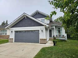 9424 Wedgewood Drive NORTH Wedgewood, AB T8W 2G5