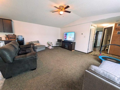 4523 51 Street, Rycroft, AB - Indoor