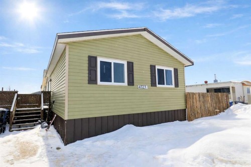 4523 51 Street, Rycroft, AB - Outdoor With Exterior