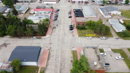 214 10Th Street, Beaverlodge, AB 