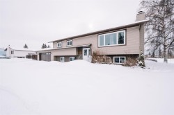6929 96 Street  Grande Prairie, AB T8V 5T2