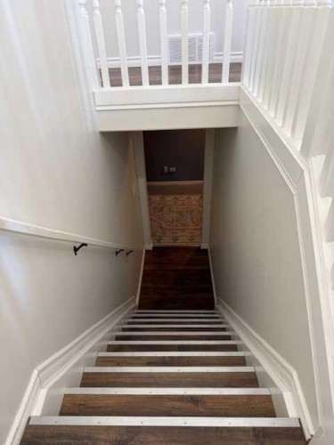 4 Boyer Close, High Level, AB - Indoor Photo Showing Other Room