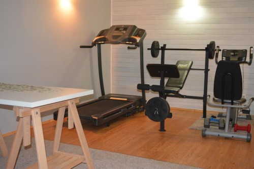 9714 77 Avenue, Peace River, AB - Indoor Photo Showing Gym Room