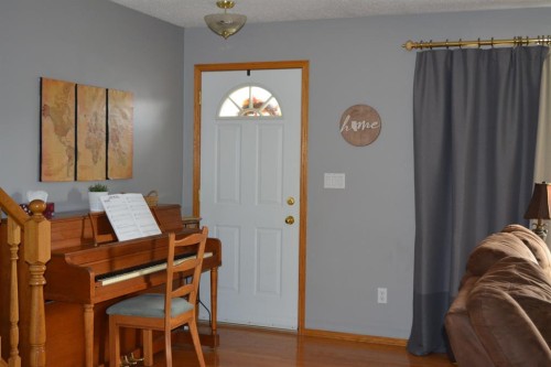 9714 77 Avenue, Peace River, AB - Indoor